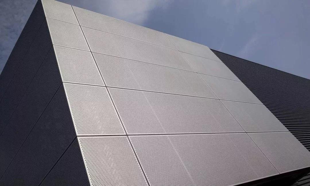 雕花鋁單板幕墻19 雕花鋁單板幕墻19