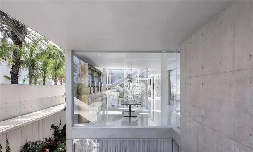 擁有三角形縷空鋁單板立面的特拉維夫住宅8 擁有三角形縷空鋁單板立面的特拉維夫住宅8