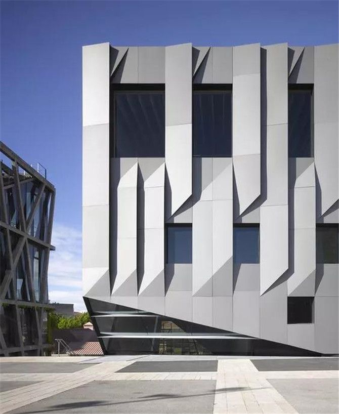 建筑立面中的////////25 建筑立面中的////////25