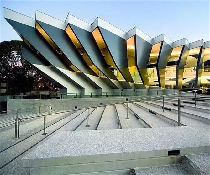 建筑立面中的////////22 建筑立面中的////////22