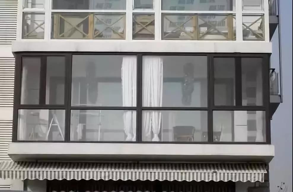 關(guān)于封陽(yáng)臺(tái)，看看資深設(shè)計(jì)師怎么說(shuō)！